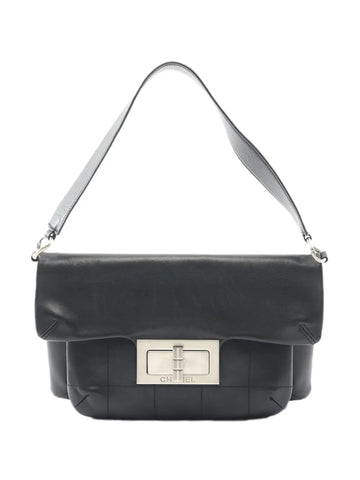 Chanel Pre Owned 2003 2004 Cc Reissue 255 Shoulder Bag
